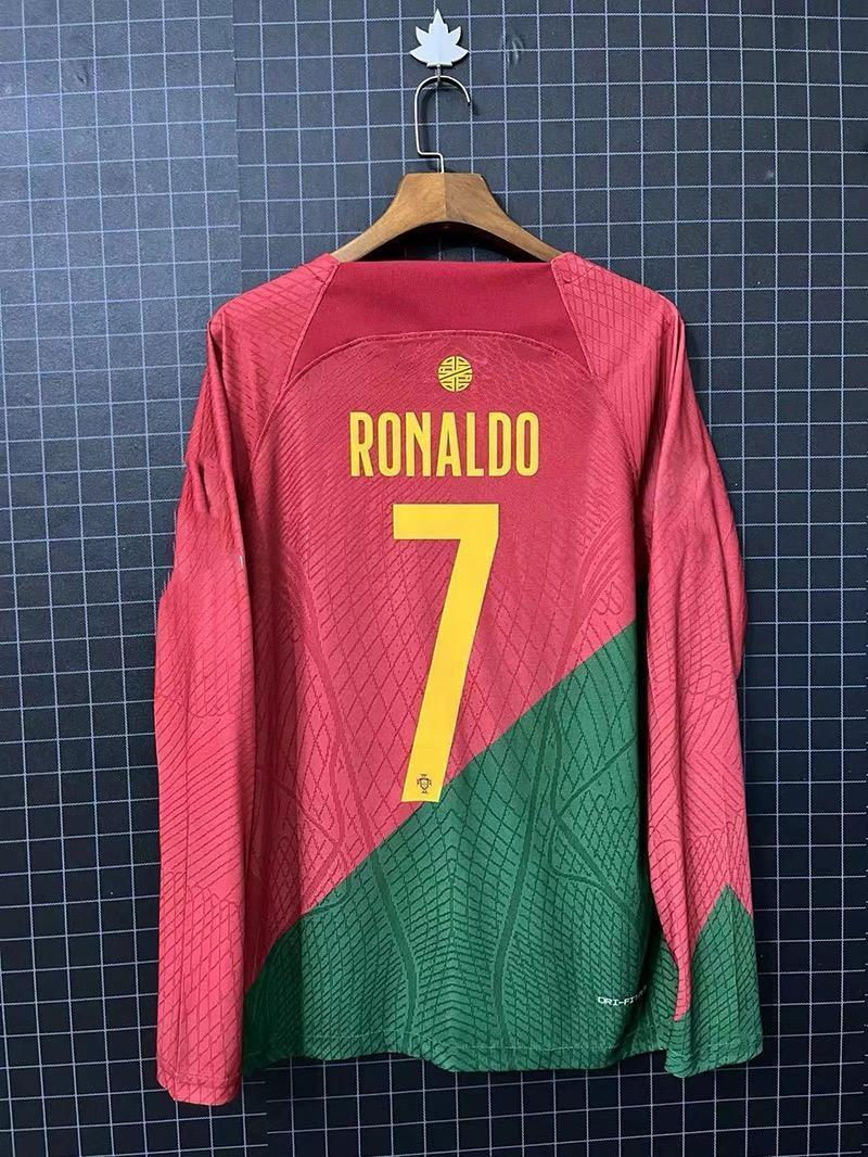 Portugal new 2223 national team home and away No. 7 C Luo long-sleeved player version of football uniform