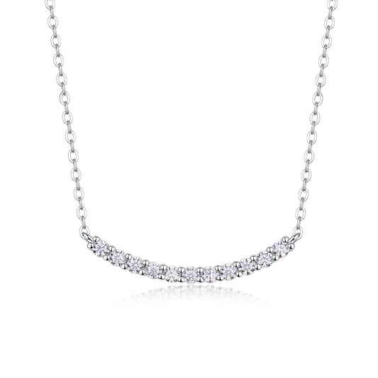 Relaxed Feel - A Fashionable And Luxurious Diamond Jewelry Pendant Set With Moissanite S925 Sterling Silver