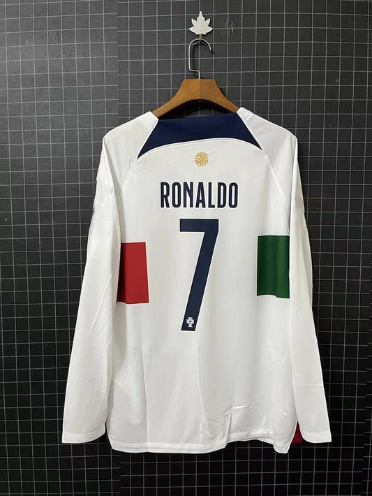 Portugal new 2223 national team home and away No. 7 C Luo long-sleeved player version of football uniform