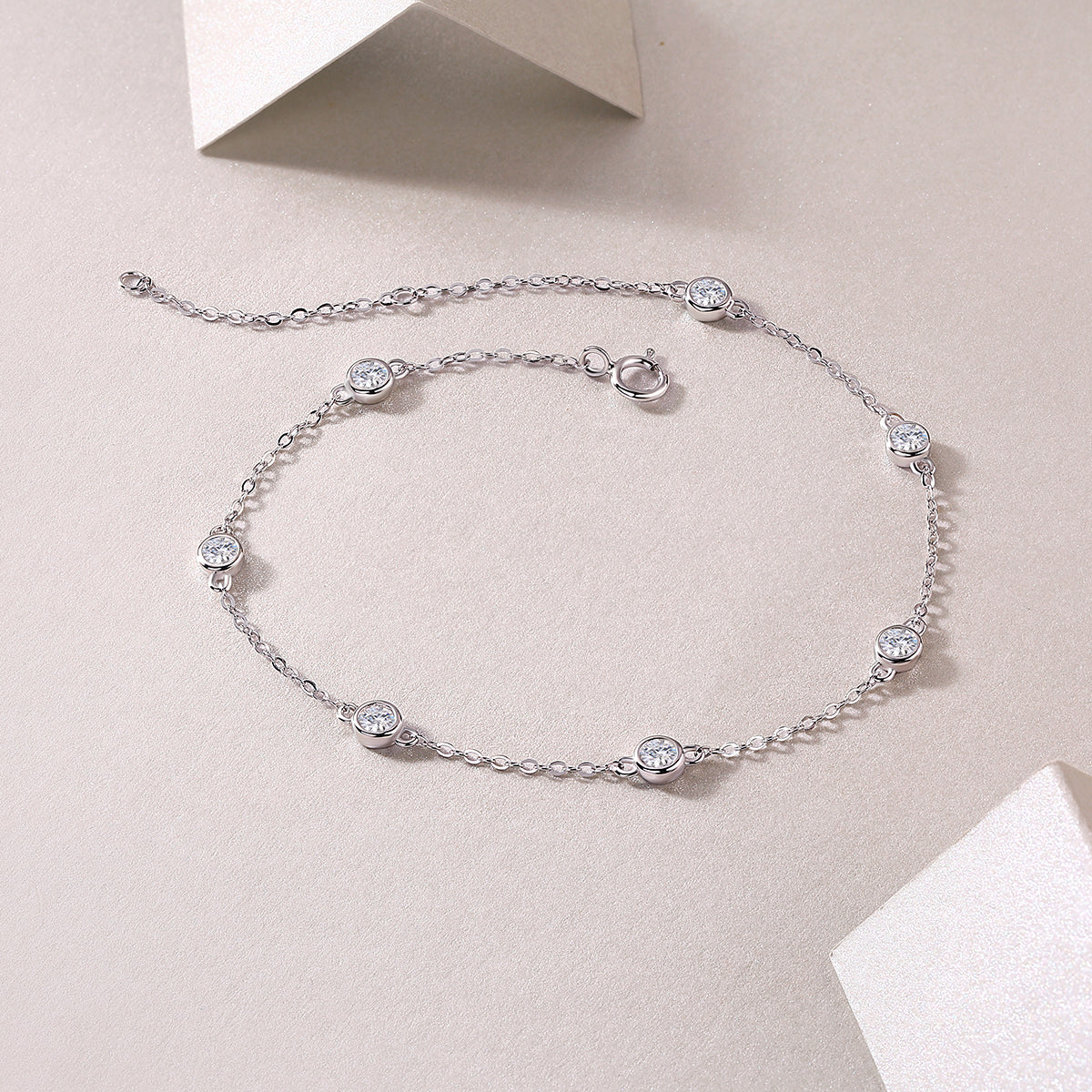 Smart Bubble Luxury Fashion Mossan Diamond S925 Silver Bracelet Comparable To Natural Diamonds