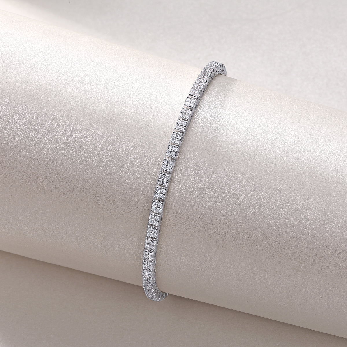 Piano Poet Luxurious Fashion Set Mosan Diamond S925 Silver Bracelet Rivaling Natural Diamonds
