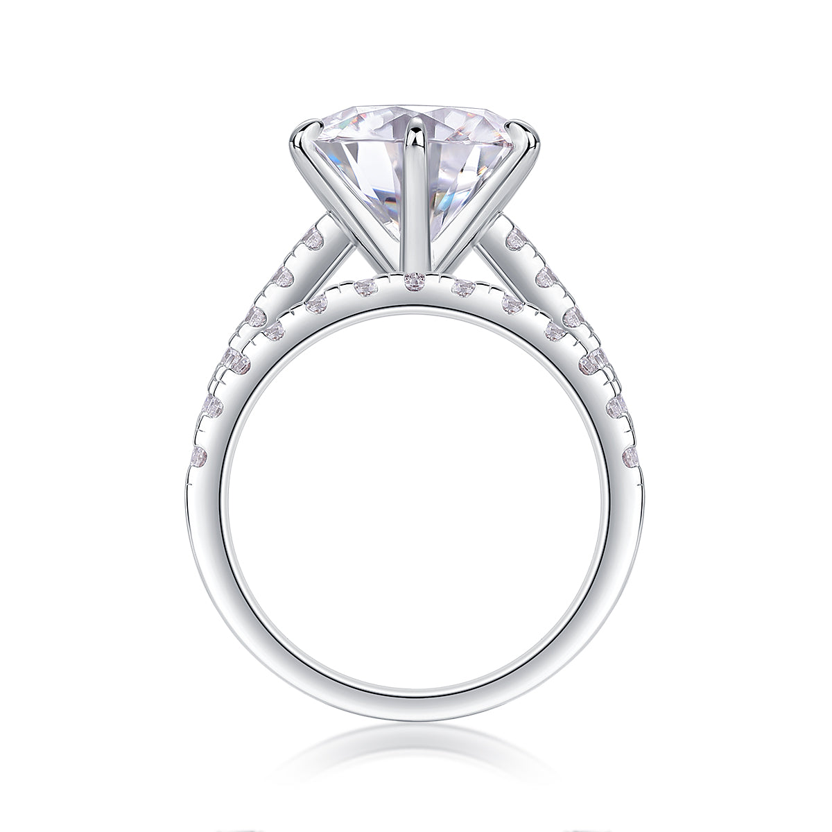 Arrange Large Diamond Rings Luxuriously And Fashionably Set With Moissanite Silver Rings